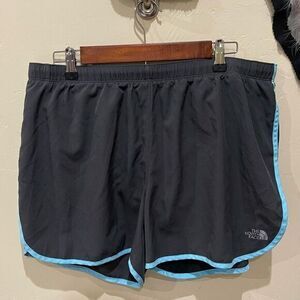The North Face Women's XL Running Shorts Gray Blue‎ Workout Athleisure Outdoors